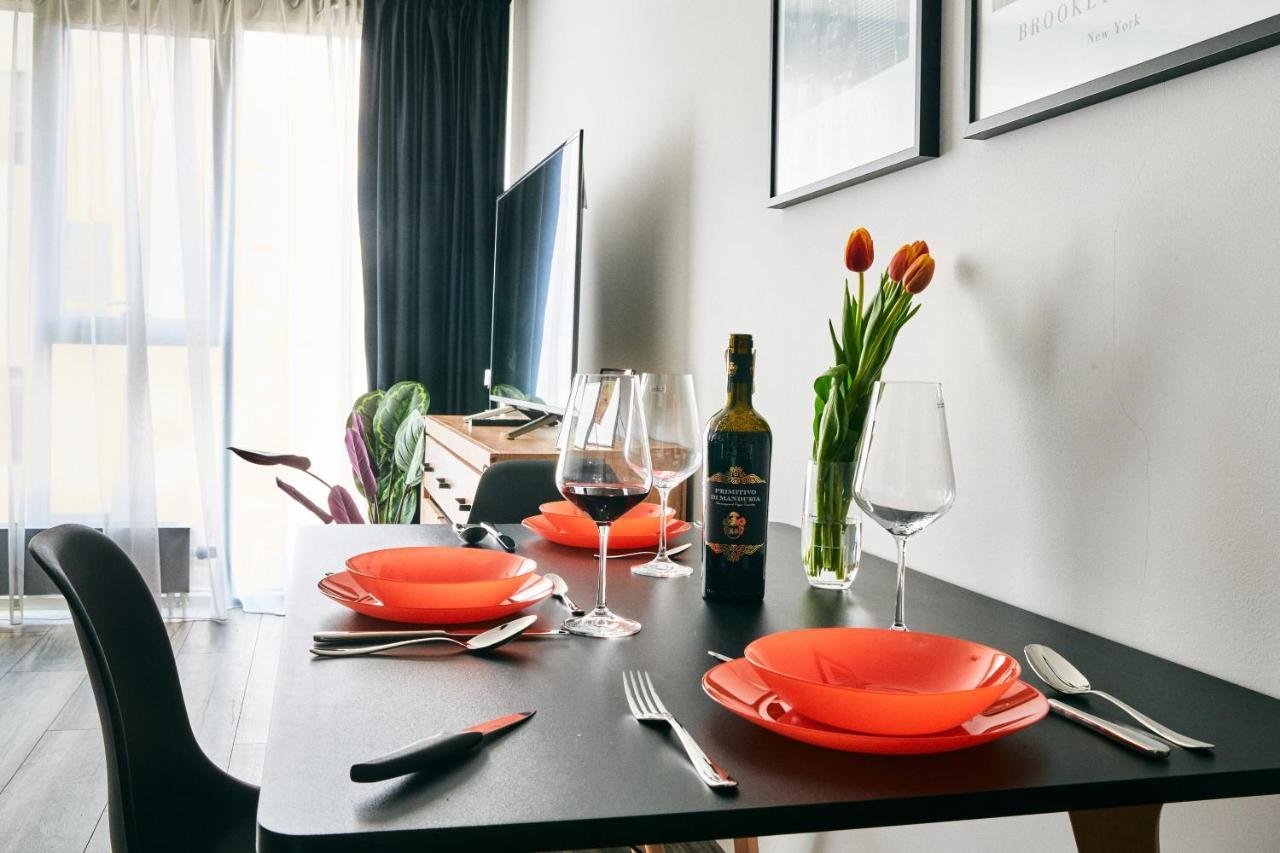 Easy Rent Apartments - Crystal Lublin Extérieur photo